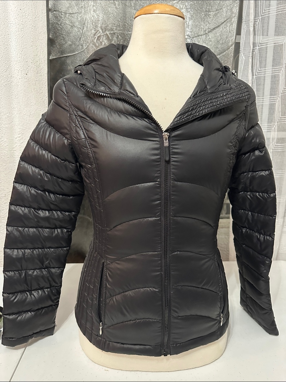 Andrew Marc Black Quilted Hooded Puffer Jacket